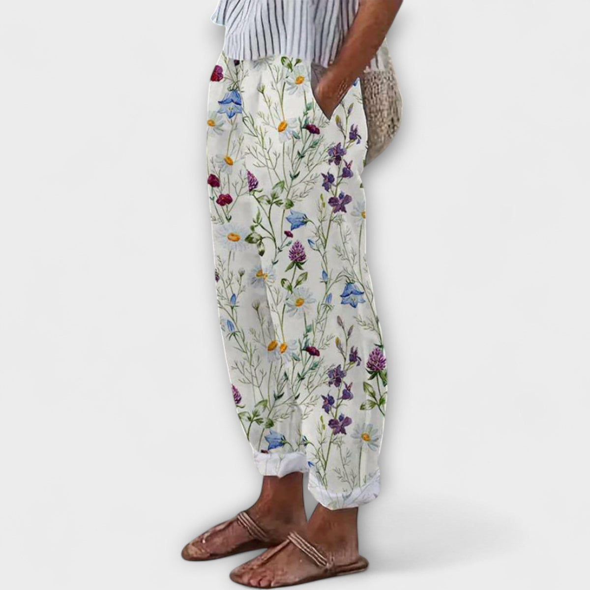 Airish – Distinctive Printed Casual Button Pants